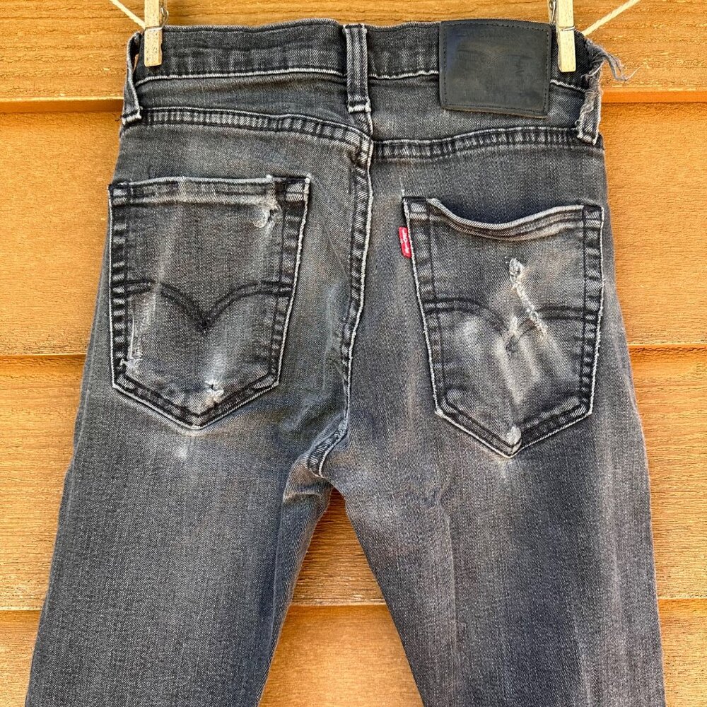 Levi’s Faded Black Distressed Skinny Mid Rise Jeans Size 29 - Picture 9 of 13